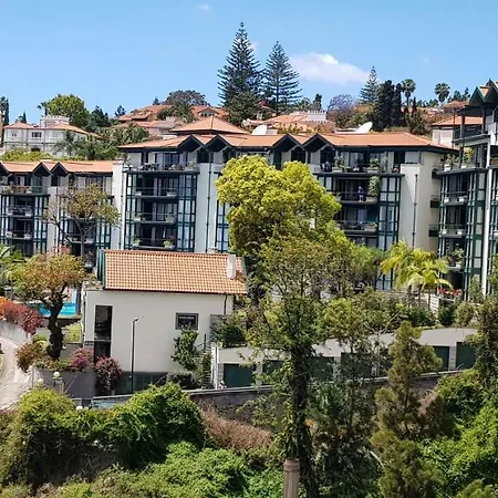 Reids Gardens Luxury Flat In The Best Condominium Of Madeira Island *